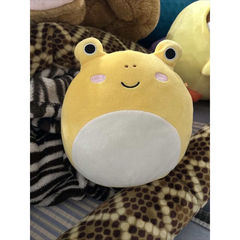 Squishmallow Leigh the Yellow Frog 7" Plush Toy Stuffed Animal